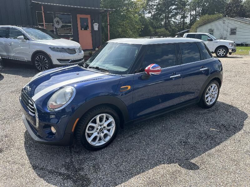 2016 MINI Cooper