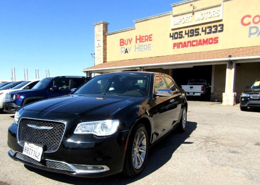 2016 CHRYSLER 300