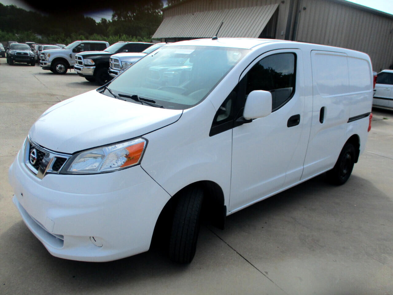 2015 NISSAN NV200
