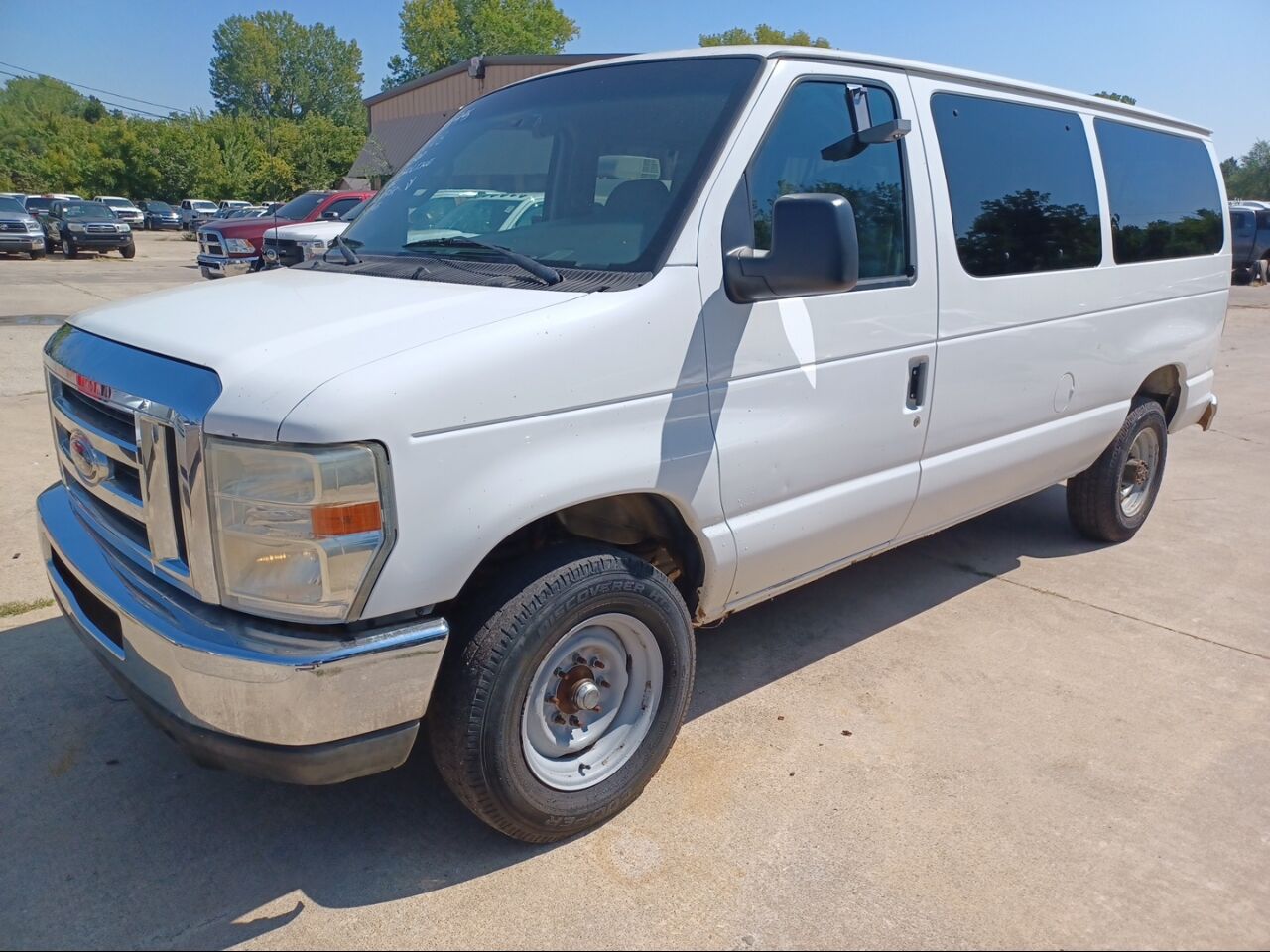 2008 FORD E-350