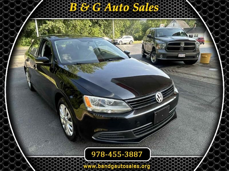 2011 VOLKSWAGEN Jetta