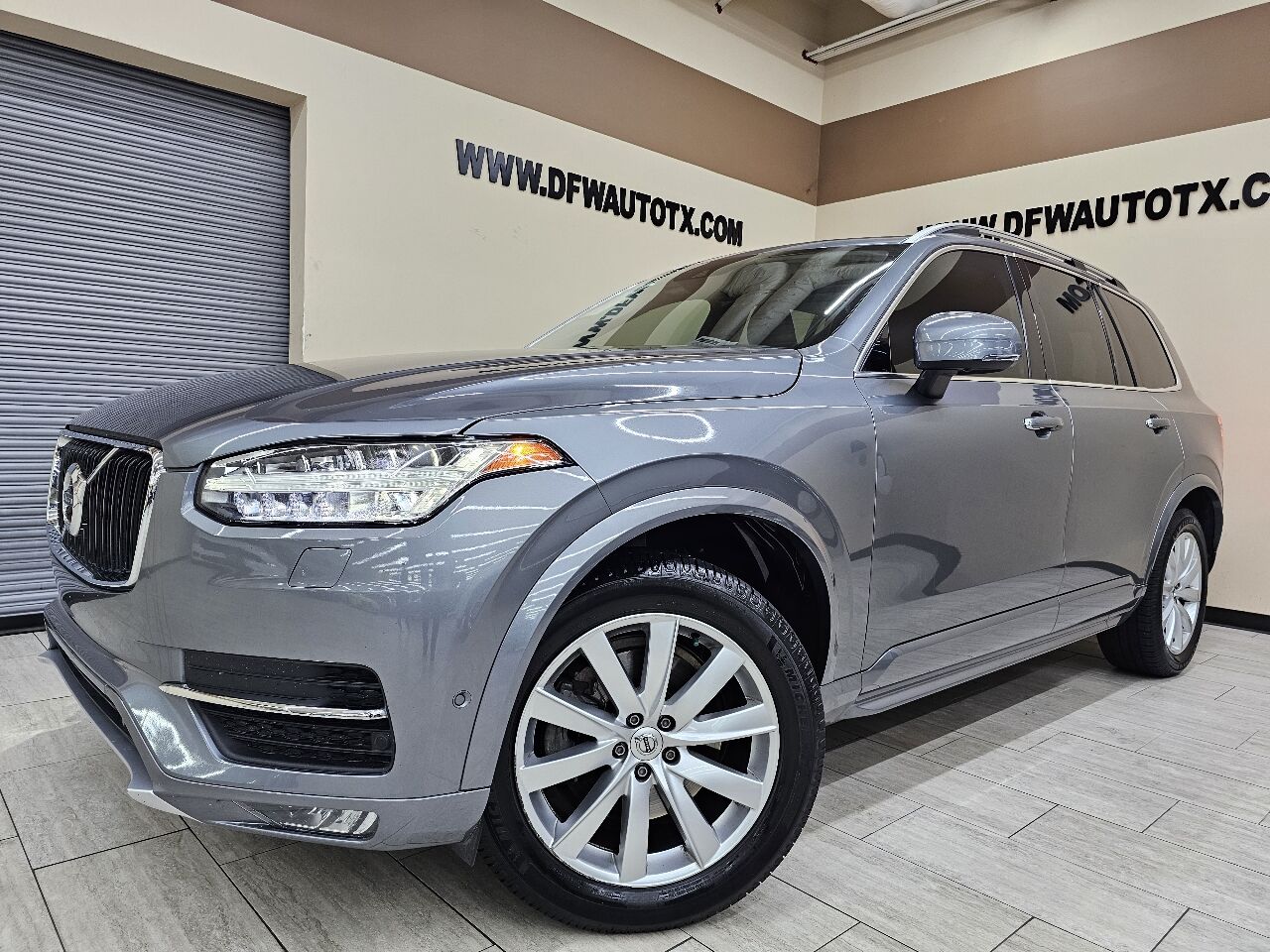 2016 VOLVO XC90