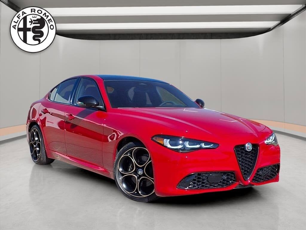 2025 ALFA ROMEO Giulia