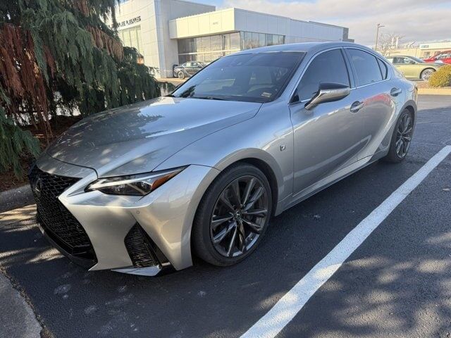 2021 LEXUS IS