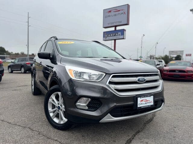 2018 FORD Escape