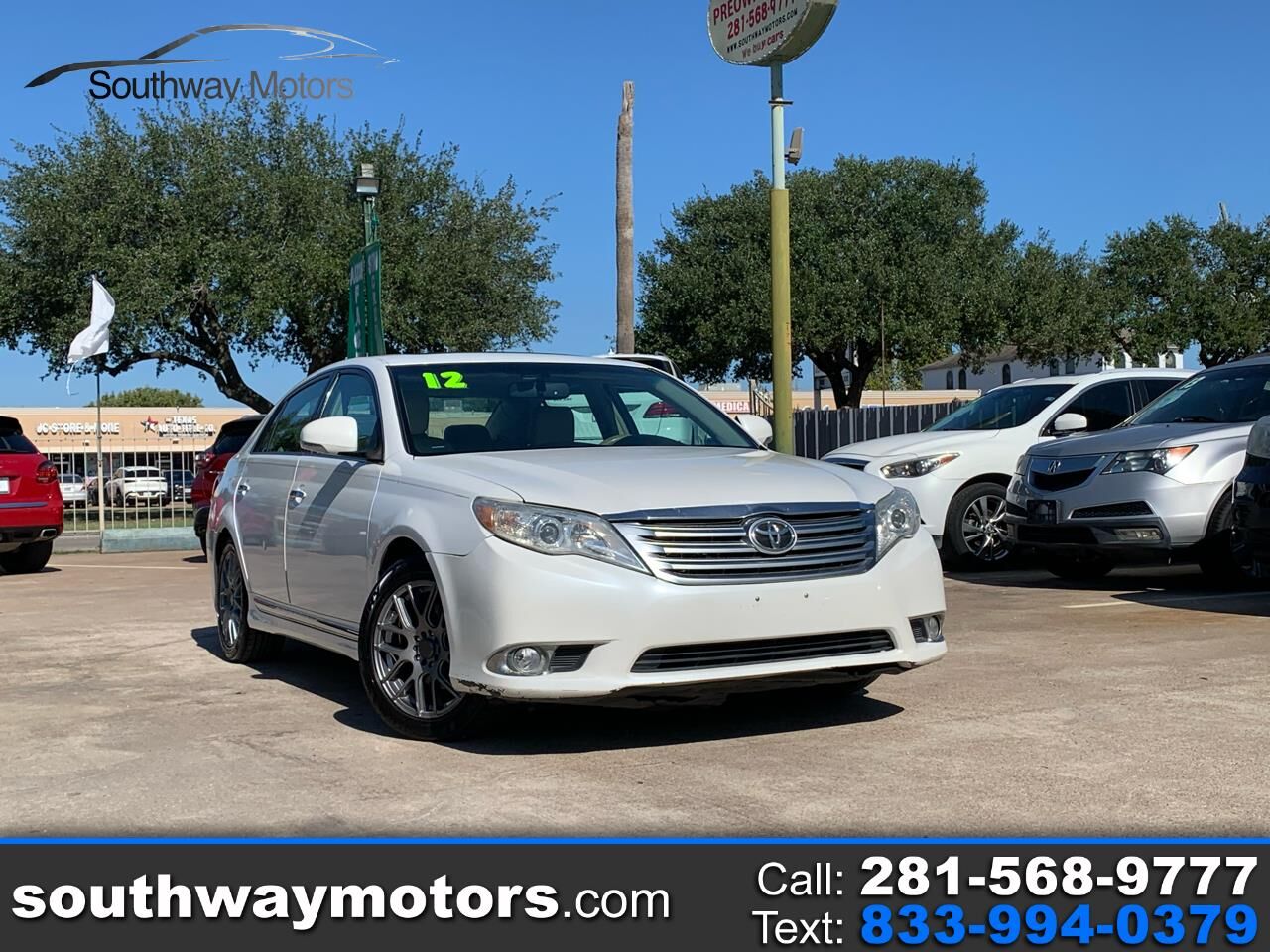 2012 TOYOTA Avalon