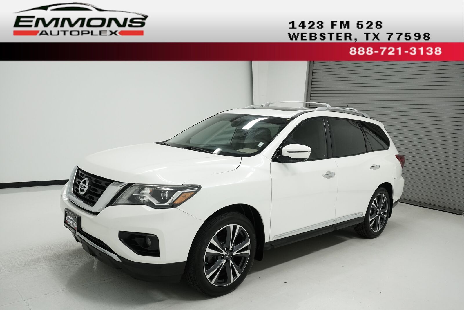 2017 NISSAN Pathfinder