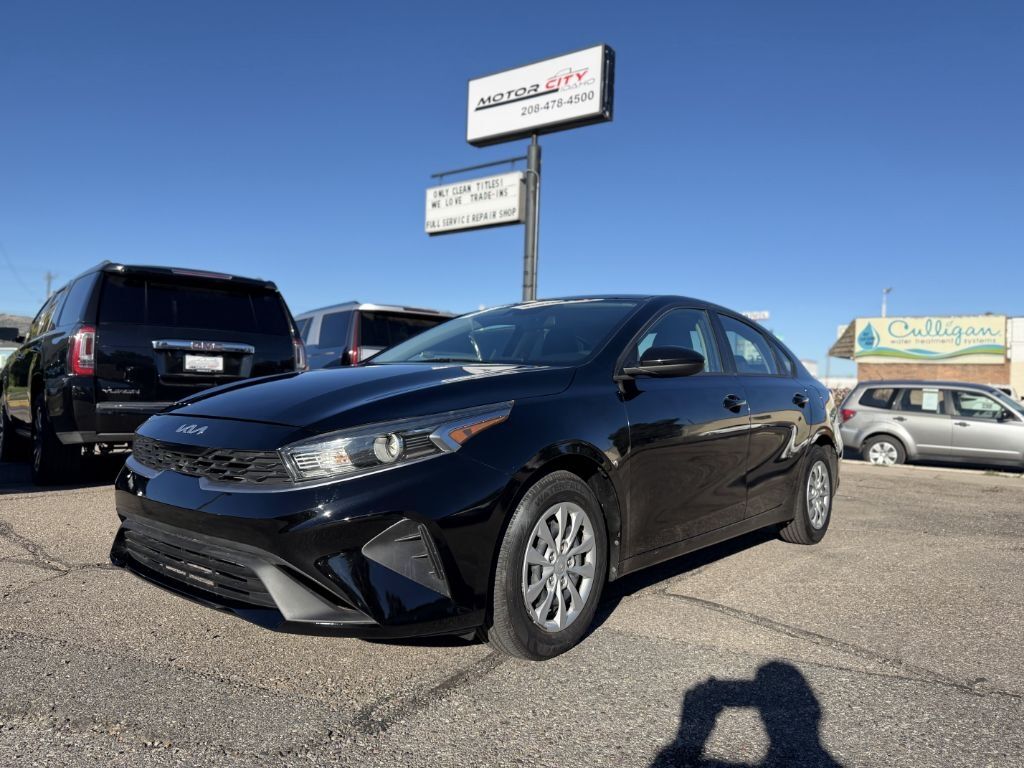 2023 KIA Forte