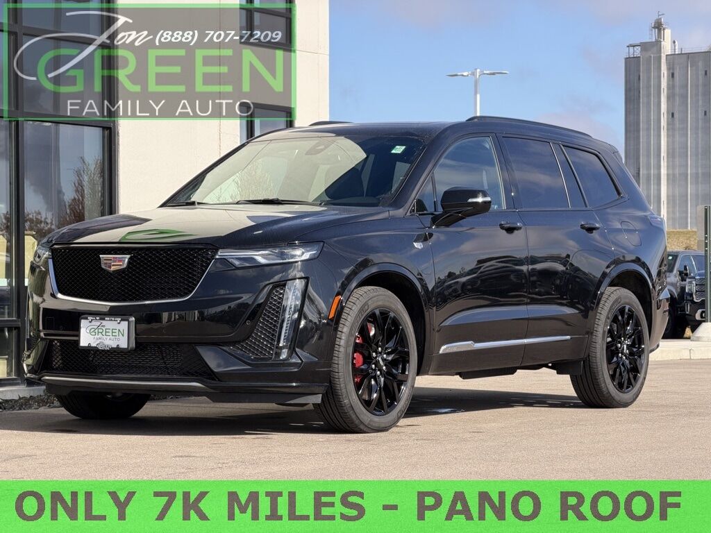 2024 CADILLAC XT6