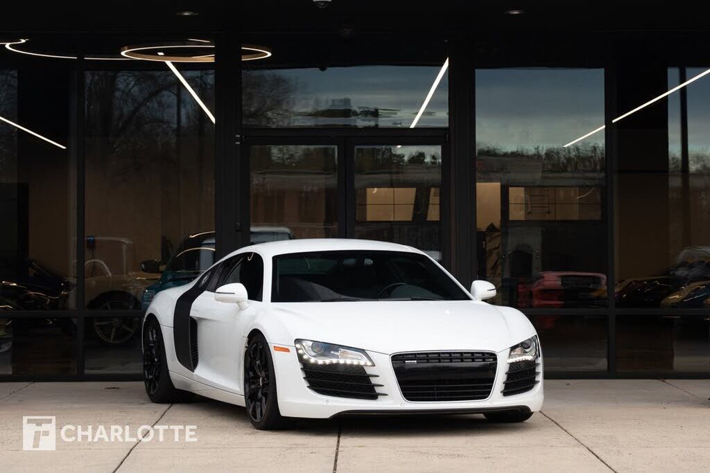 2009 AUDI R8