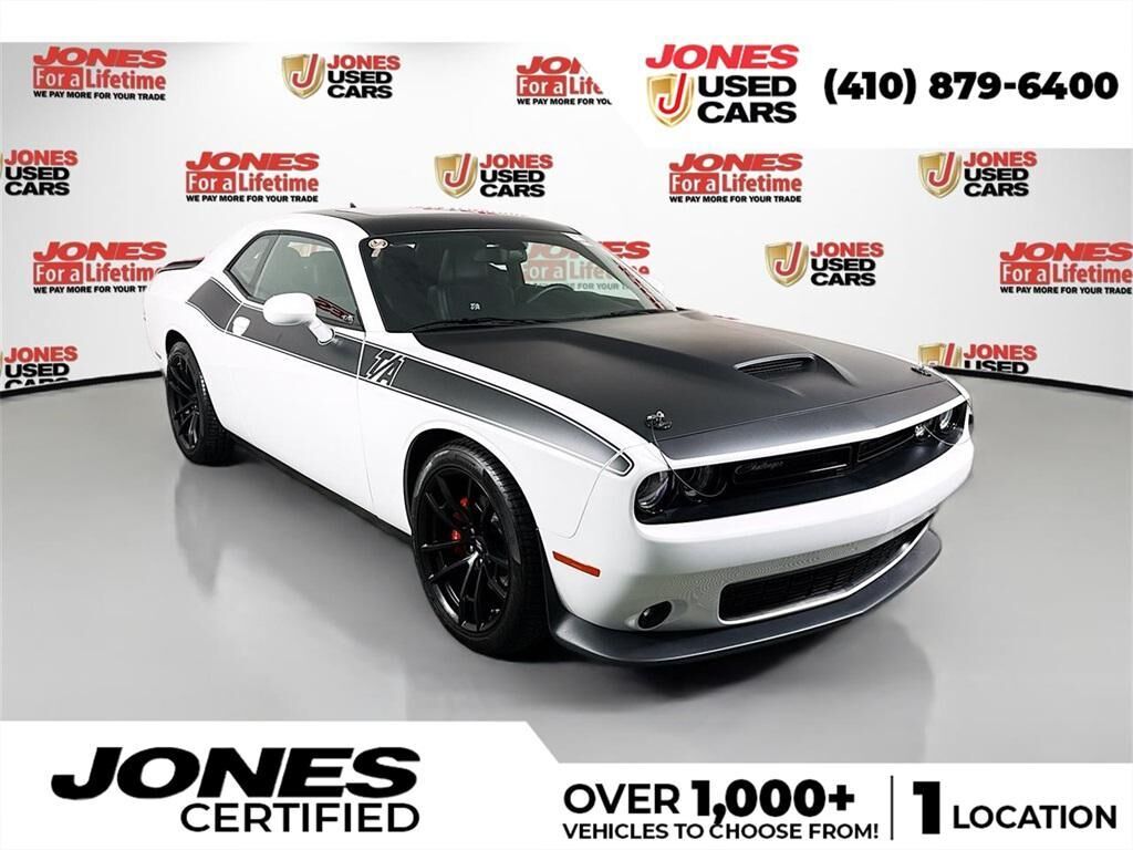 2020 DODGE Challenger