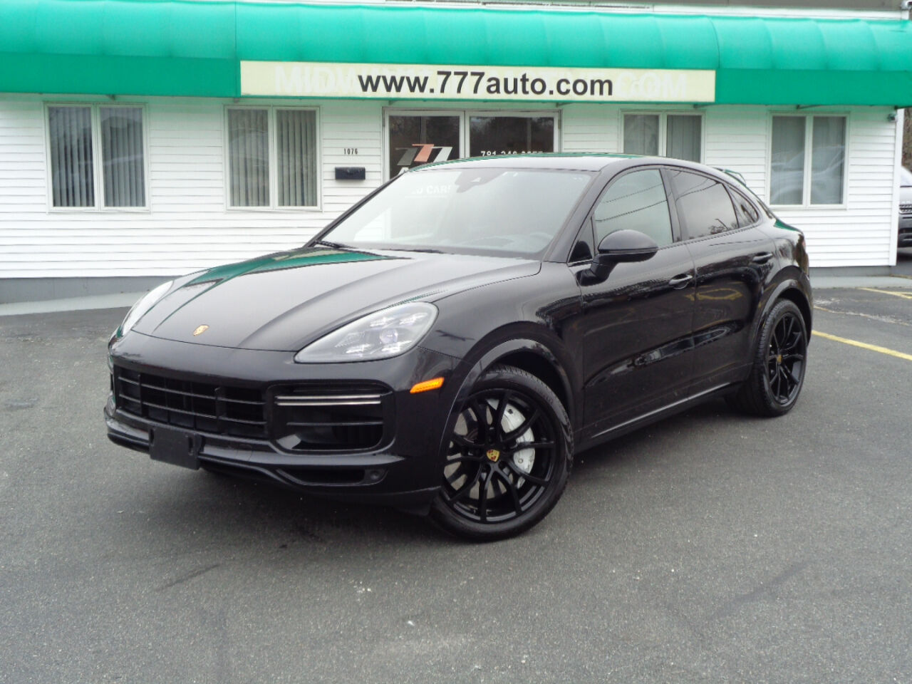 2021 PORSCHE Cayenne