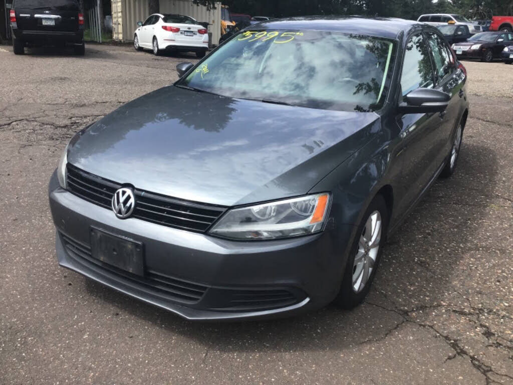 2011 VOLKSWAGEN Jetta