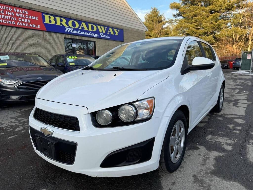 2016 CHEVROLET Sonic