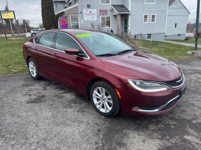 2015 CHRYSLER 200