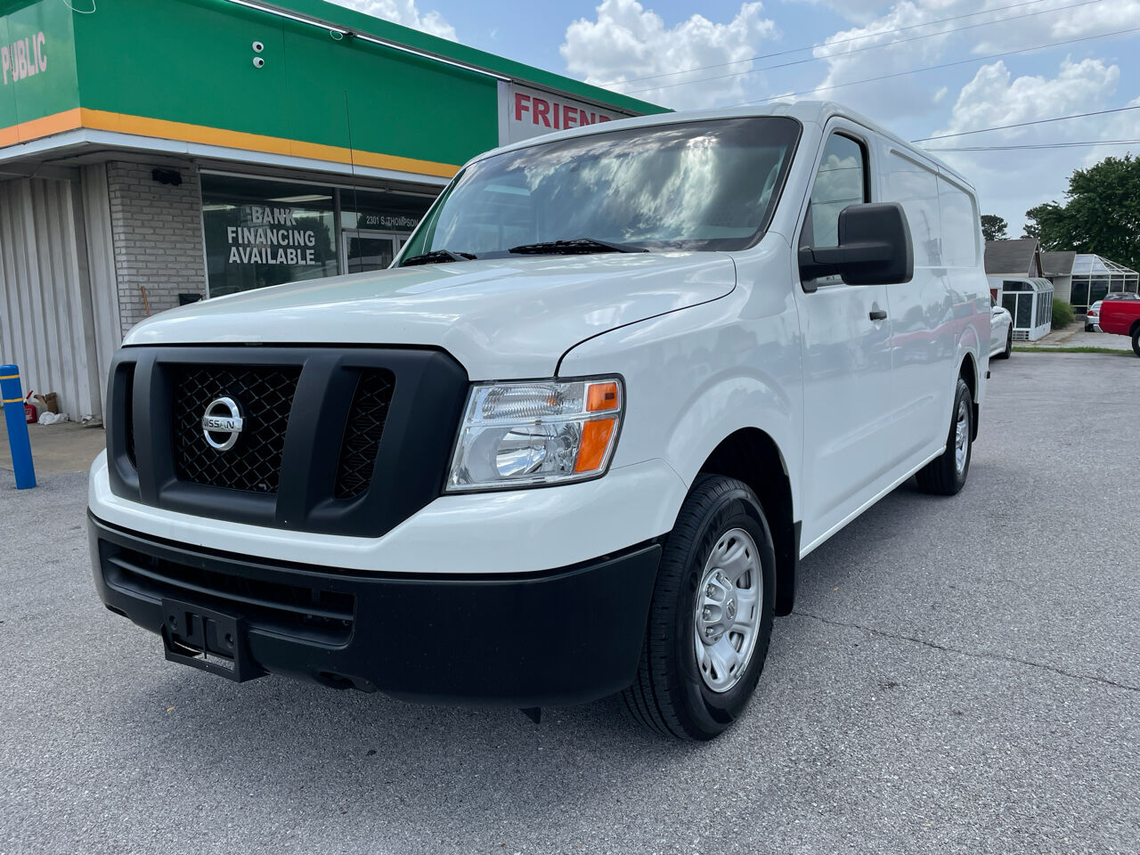 2018 NISSAN NV