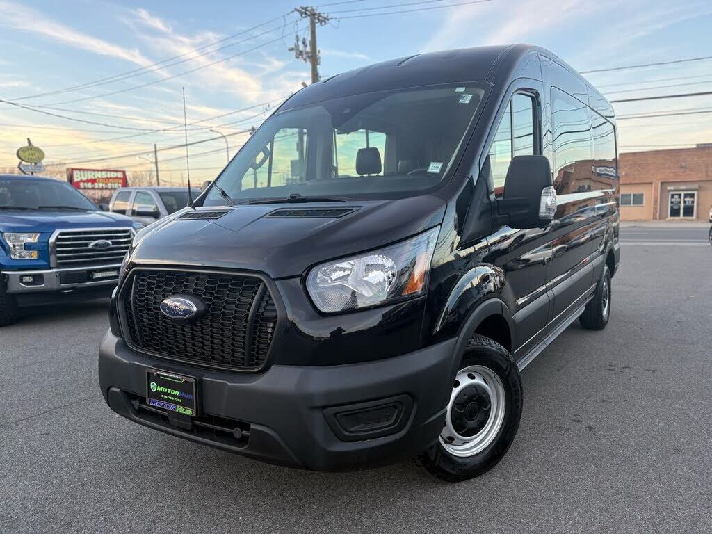 2022 FORD Transit