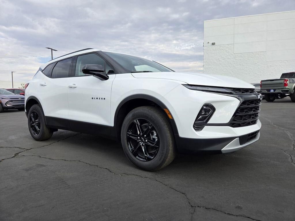 2025 CHEVROLET Blazer