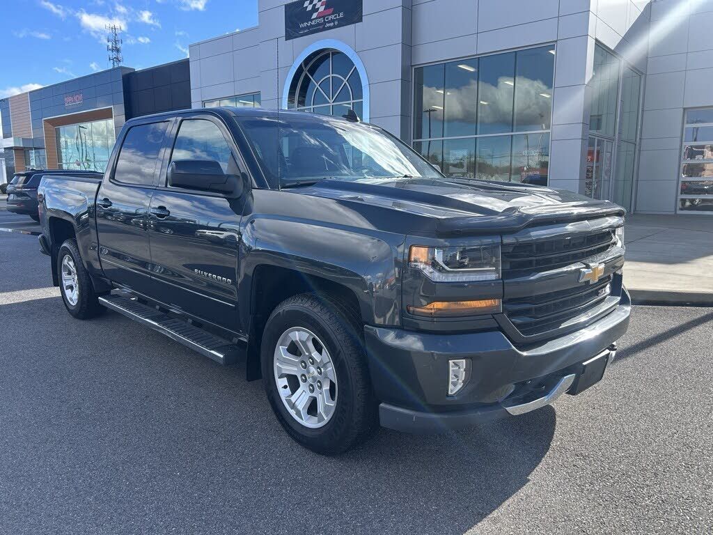 2018 CHEVROLET Silverado