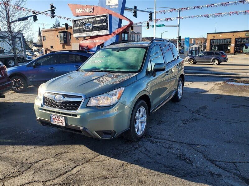 2015 SUBARU Forester