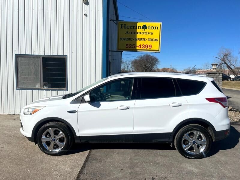 2015 FORD Escape
