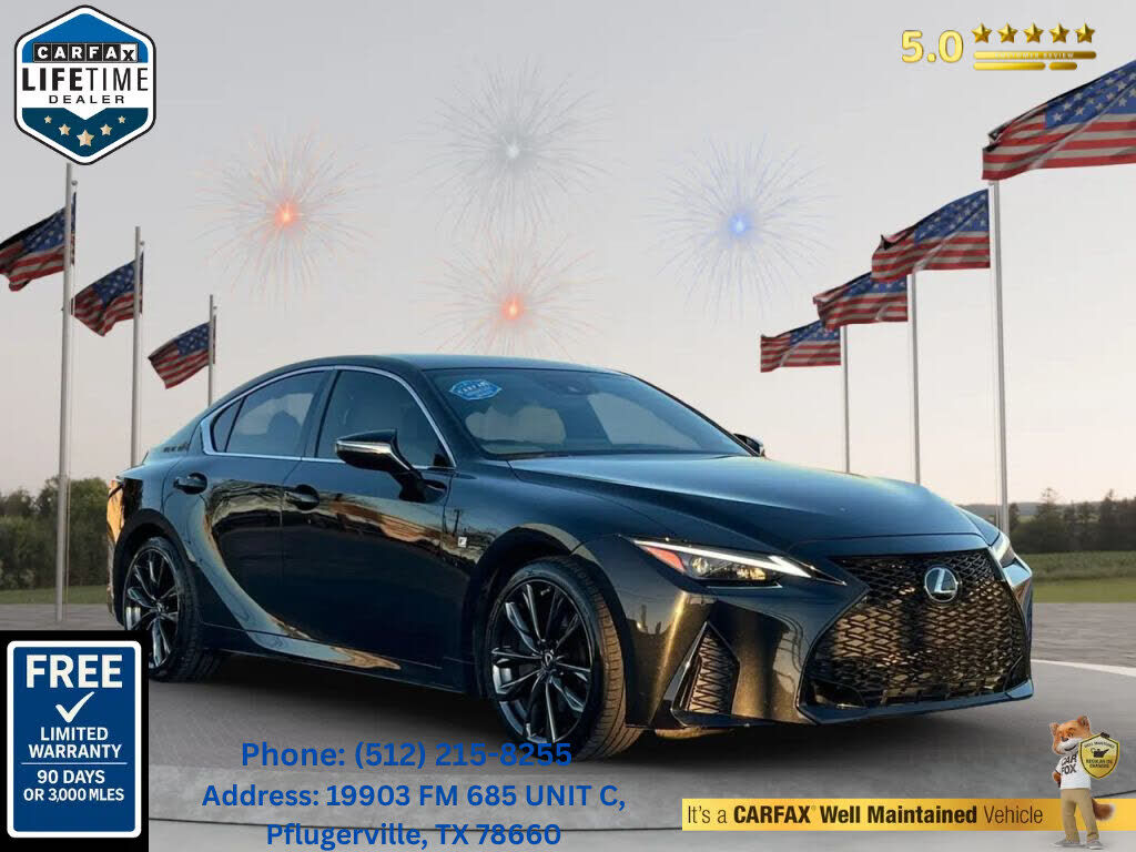 2022 LEXUS IS