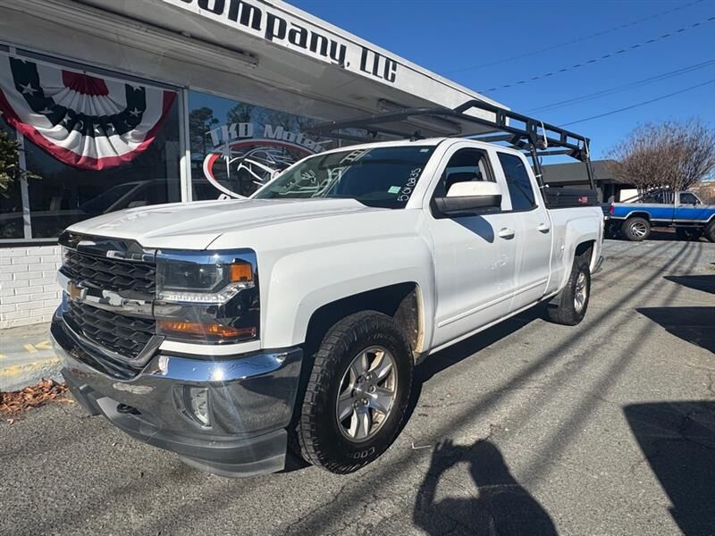 2018 CHEVROLET Silverado