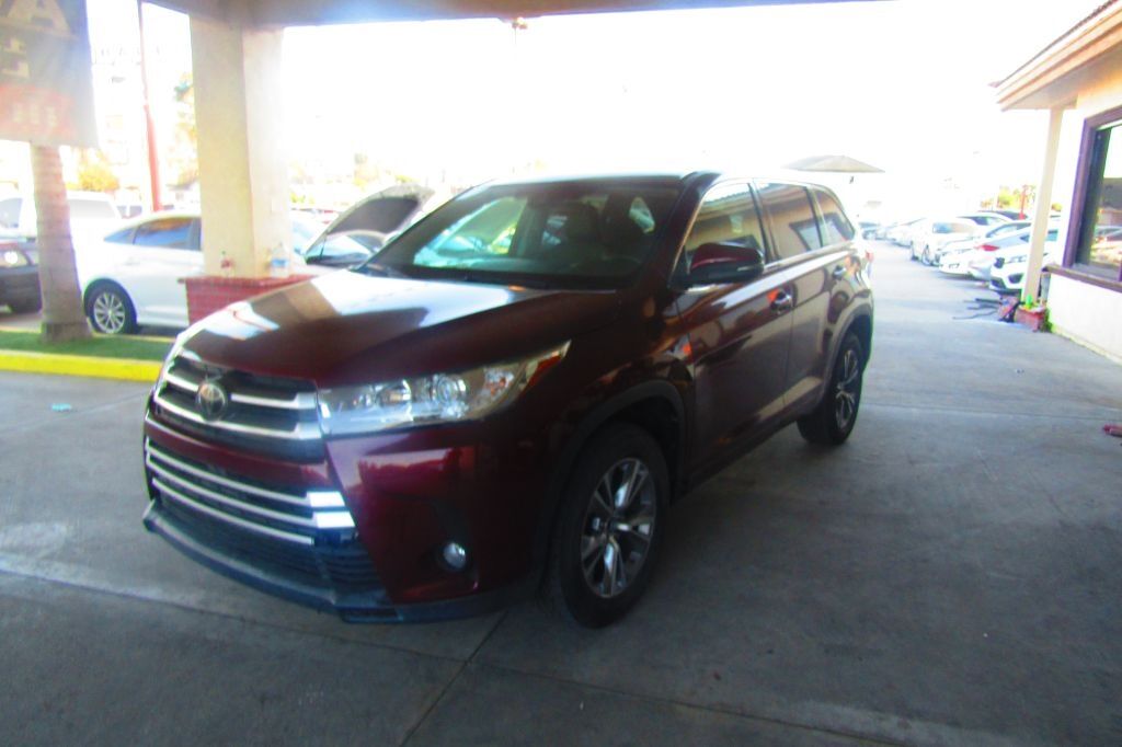 2018 TOYOTA Highlander