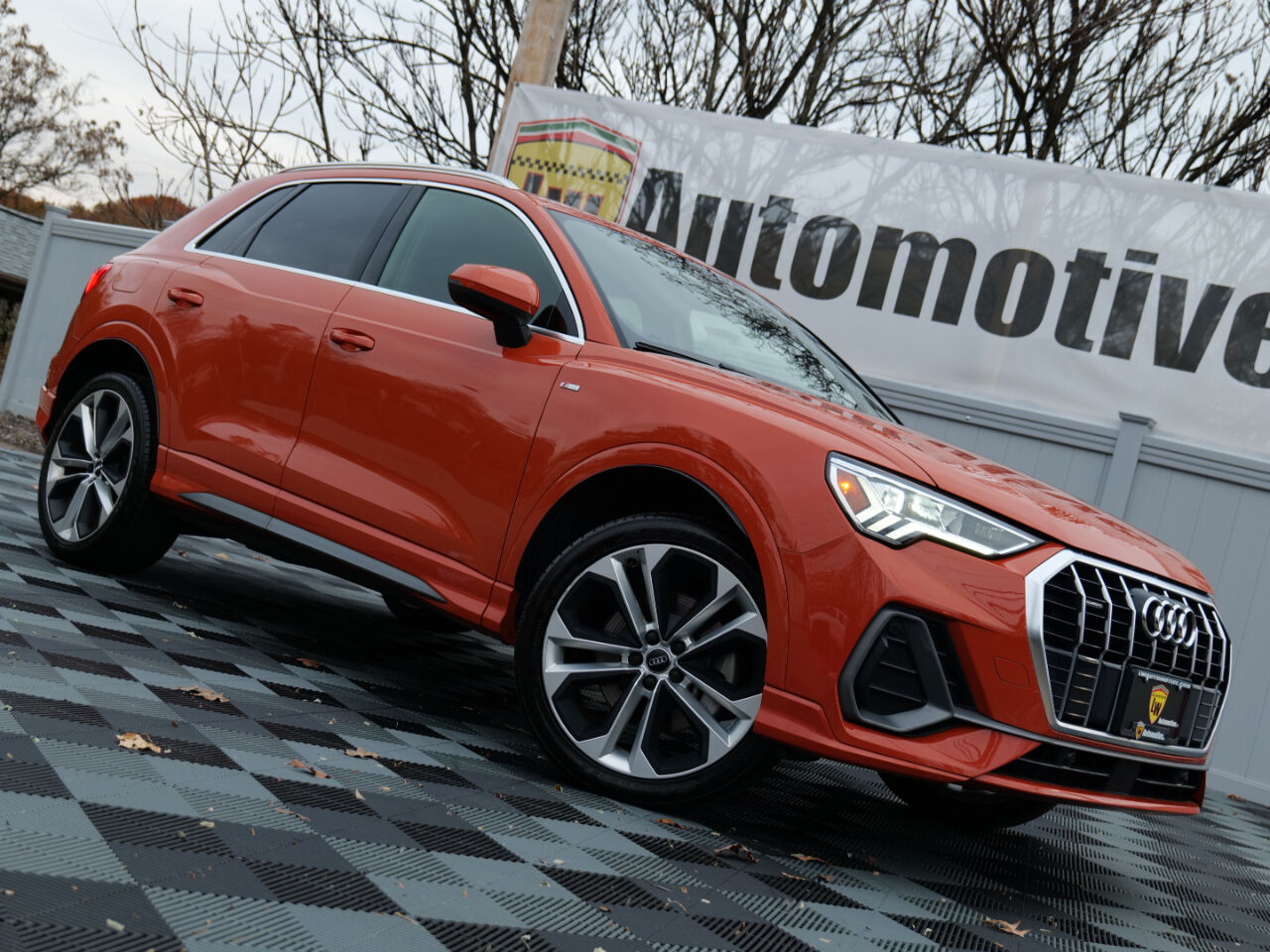 2019 AUDI Q3