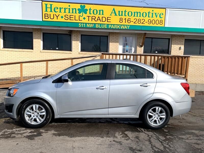 2015 CHEVROLET Sonic