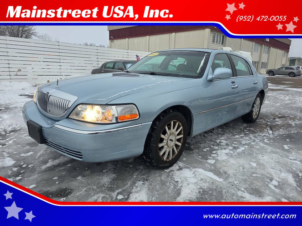 2007 LINCOLN Town Car