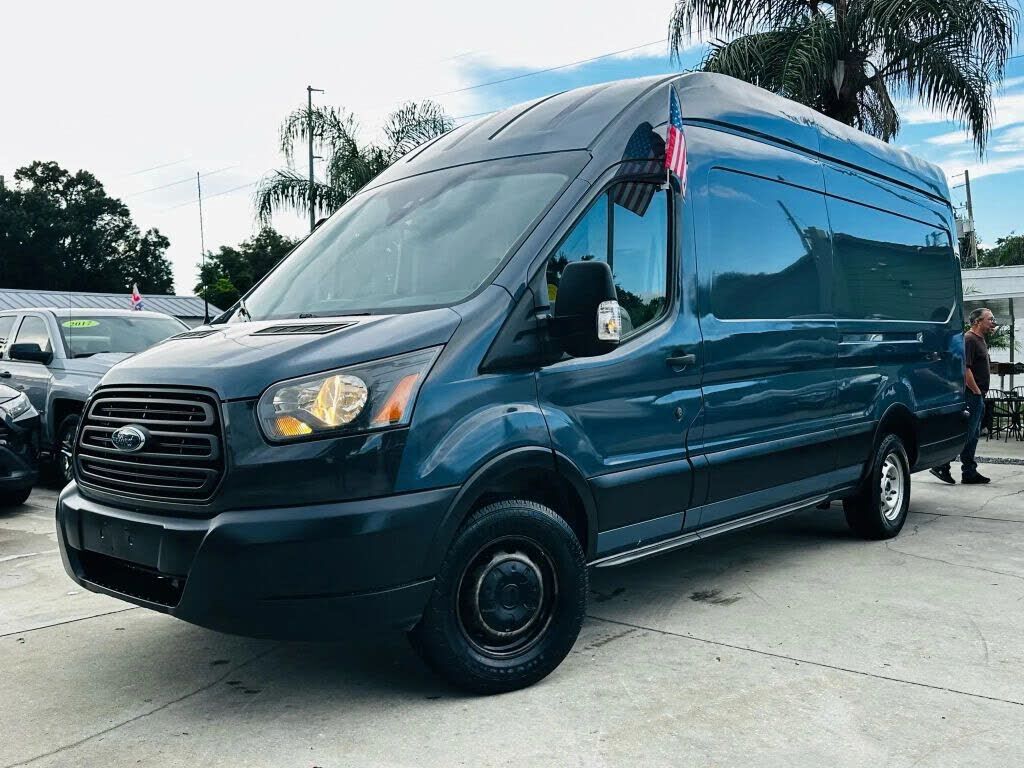 2019 FORD Transit