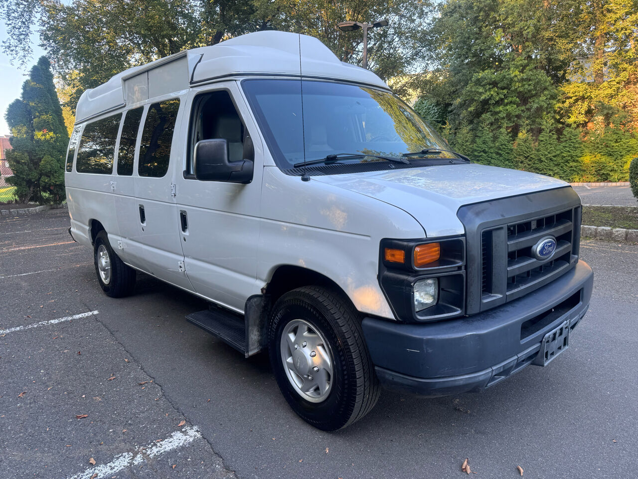 2014 FORD E-350