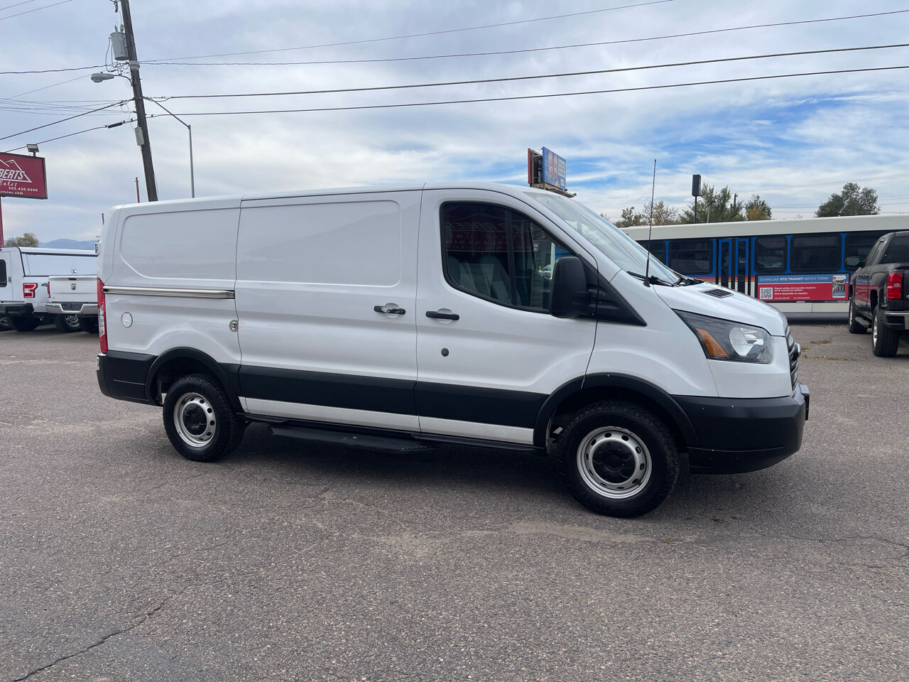 2019 FORD Transit