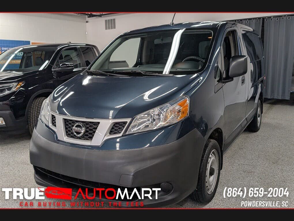 2015 NISSAN NV200