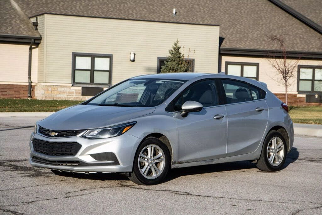2017 CHEVROLET Cruze