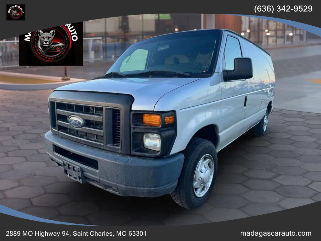 2012 FORD E-150