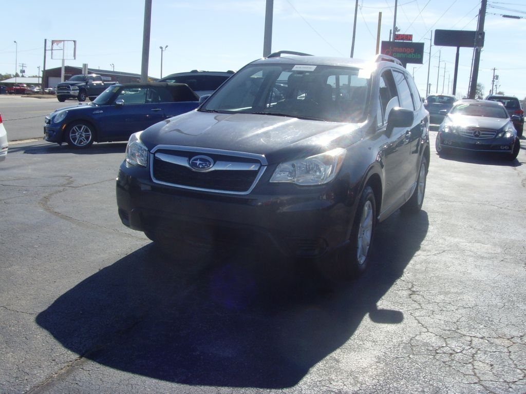 2016 SUBARU Forester