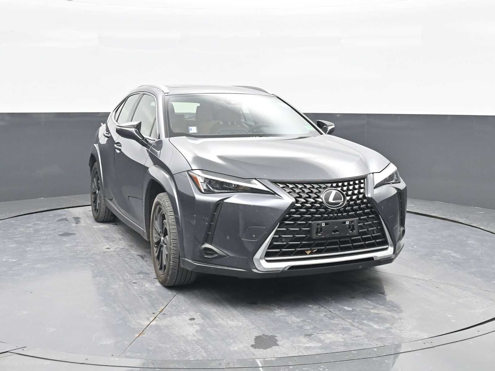 2024 LEXUS UX