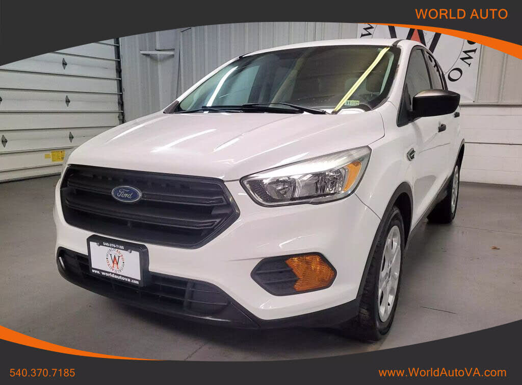 2017 FORD Escape