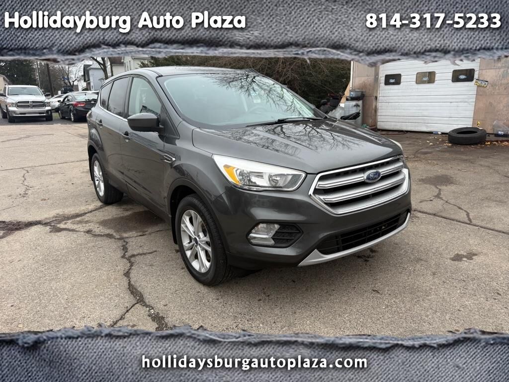 2017 FORD Escape
