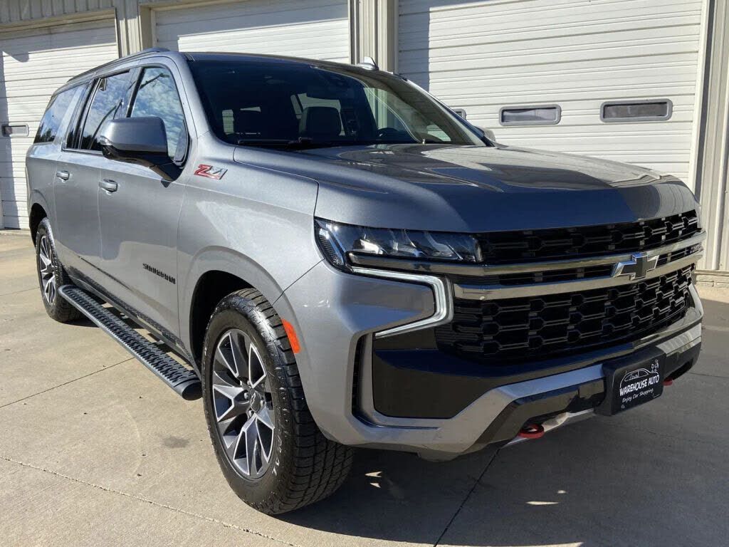 2022 CHEVROLET Suburban