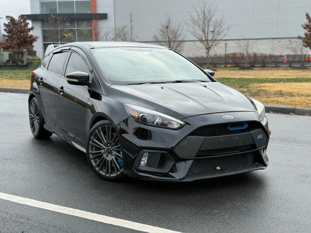 2017 FORD Focus