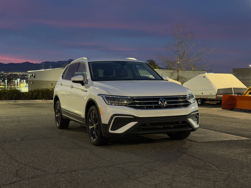 2023 VOLKSWAGEN Tiguan 4Motion