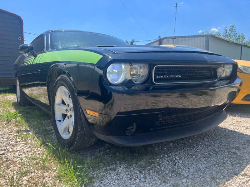 2013 DODGE Challenger