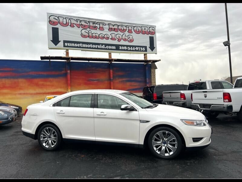 2011 FORD Taurus