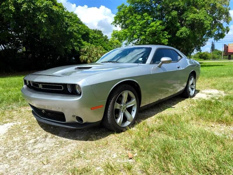 2017 DODGE Challenger