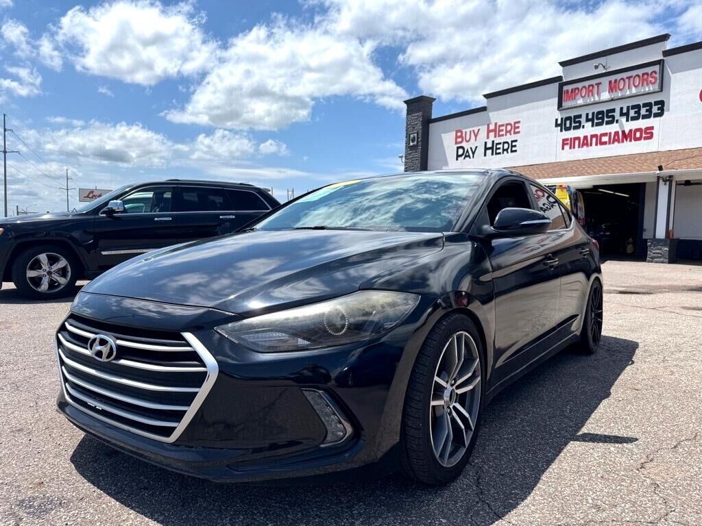 2018 HYUNDAI Elantra