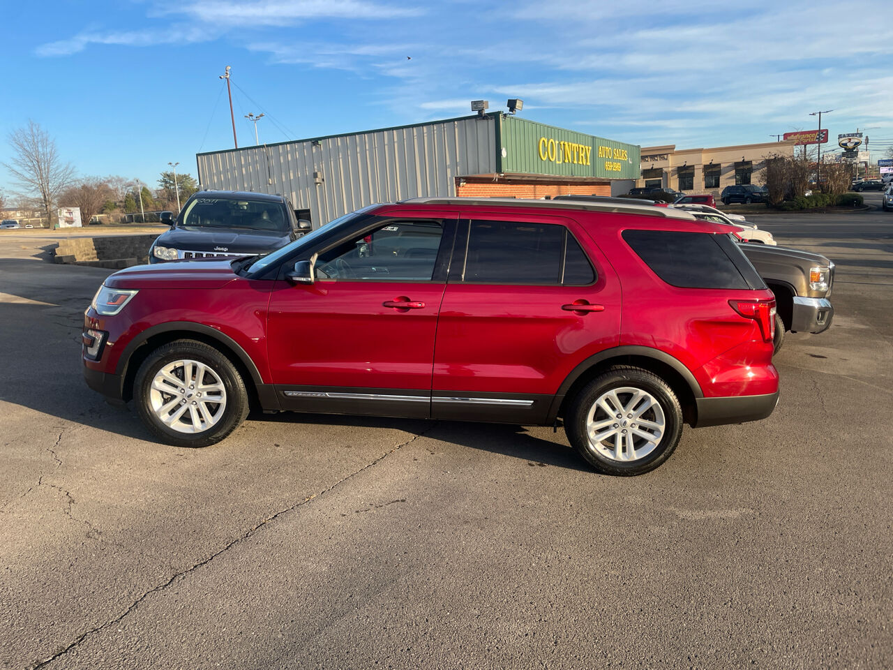 2017 FORD Explorer