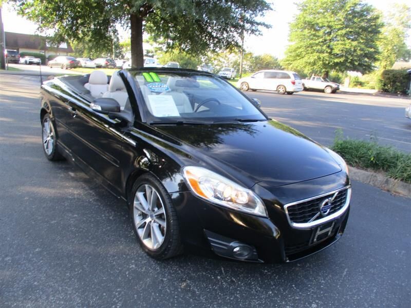 2011 VOLVO C70